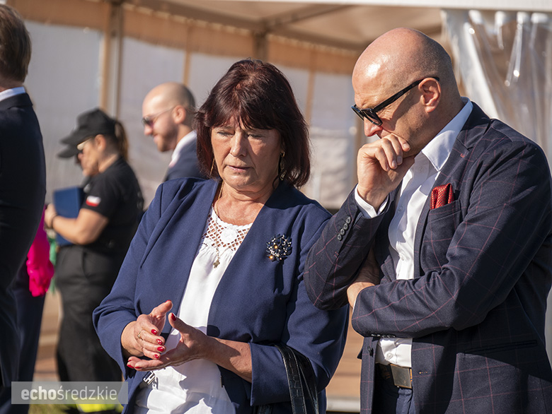 Zwieńczenie budowy farmy wiatrowej w Kostomłotach