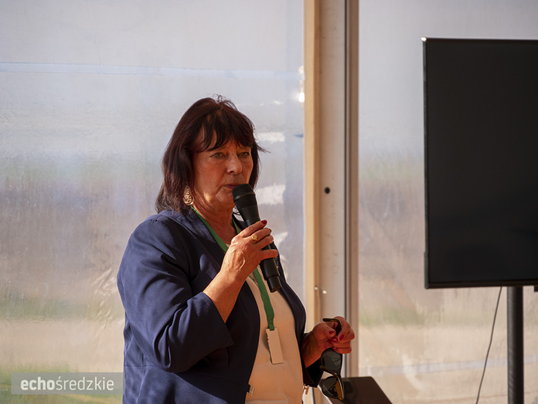 Zwieńczenie budowy farmy wiatrowej w Kostomłotach