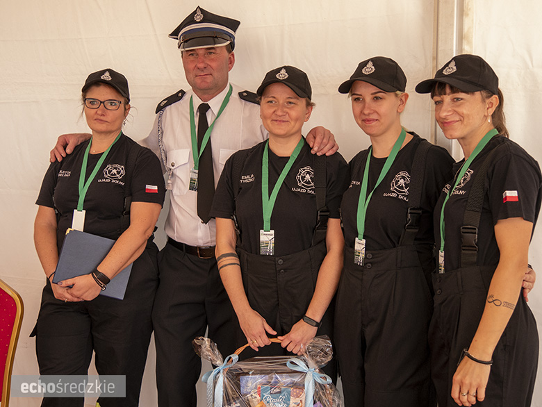 Zwieńczenie budowy farmy wiatrowej w Kostomłotach