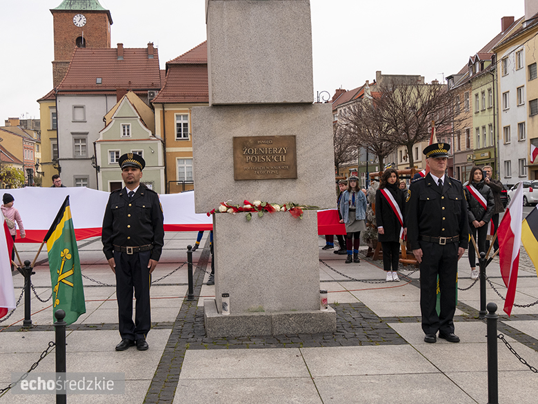 Uroczysty i radosny 11 listopada