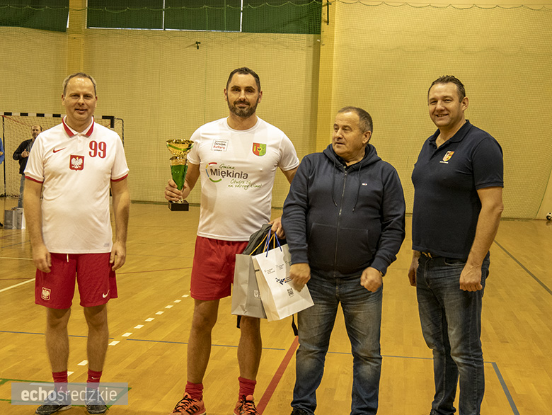 Halowy turniej o Puchar Niepodległej w Miękini