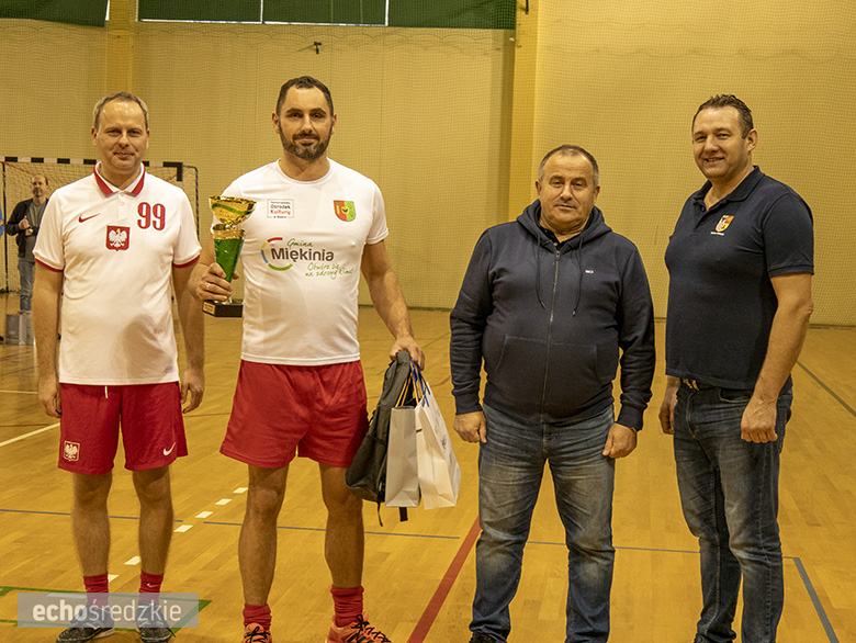 Halowy turniej o Puchar Niepodległej w Miękini