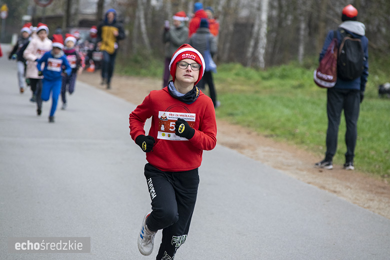 Mikołajkowy bieg w Wilkszynie