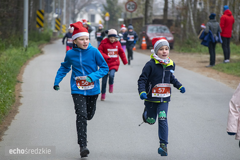 Mikołajkowy bieg w Wilkszynie