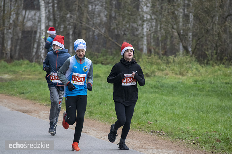 Mikołajkowy bieg w Wilkszynie
