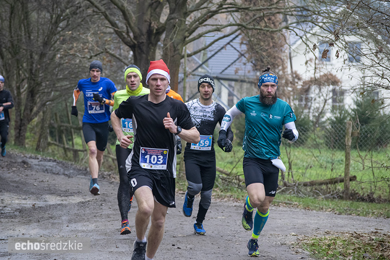 Mikołajkowy bieg w Wilkszynie