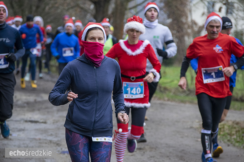Mikołajkowy bieg w Wilkszynie