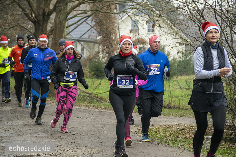 Mikołajkowy bieg w Wilkszynie