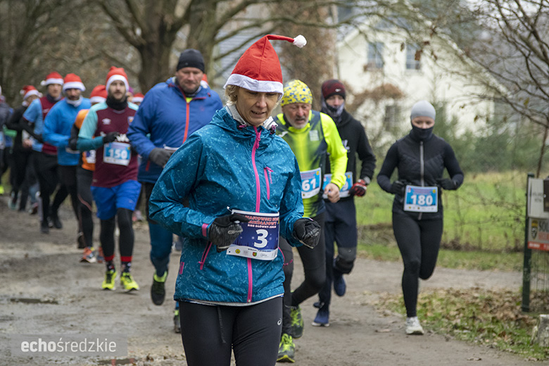 Mikołajkowy bieg w Wilkszynie