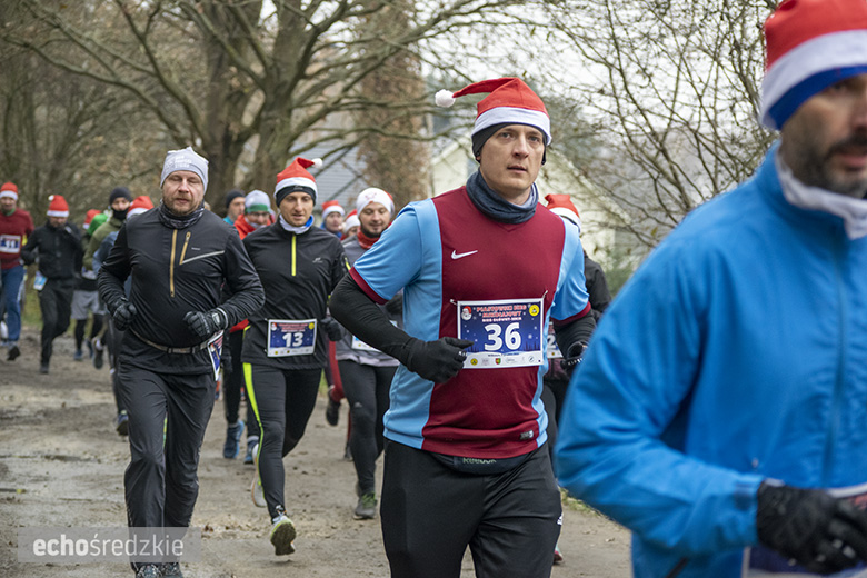 Mikołajkowy bieg w Wilkszynie