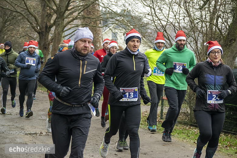 Mikołajkowy bieg w Wilkszynie