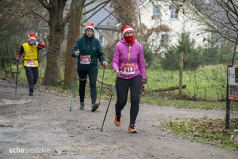 Mikołajkowy bieg w Wilkszynie