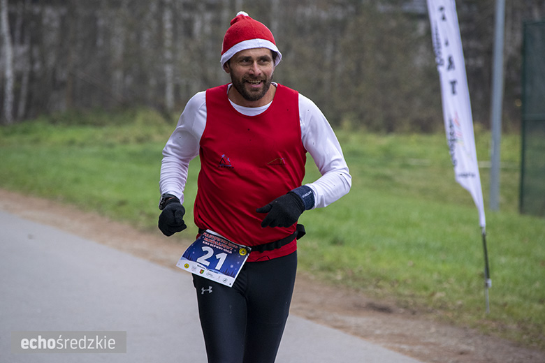 Mikołajkowy bieg w Wilkszynie