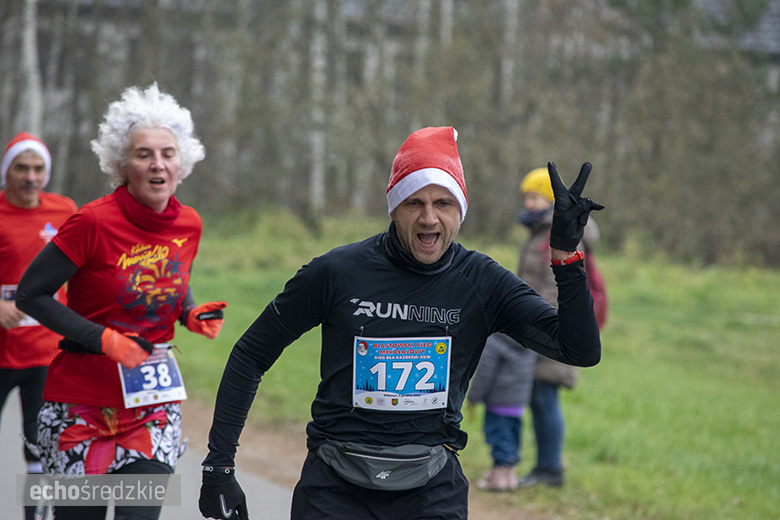 Mikołajkowy bieg w Wilkszynie