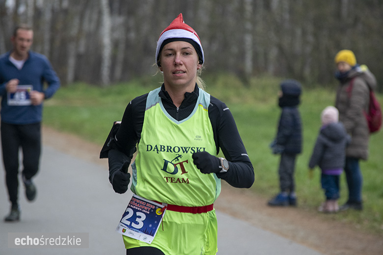 Mikołajkowy bieg w Wilkszynie