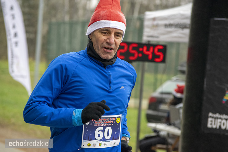 Mikołajkowy bieg w Wilkszynie