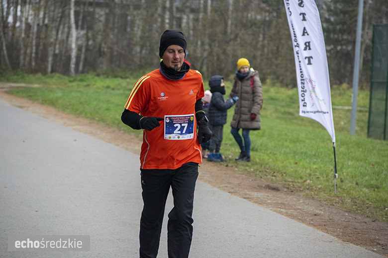 Mikołajkowy bieg w Wilkszynie