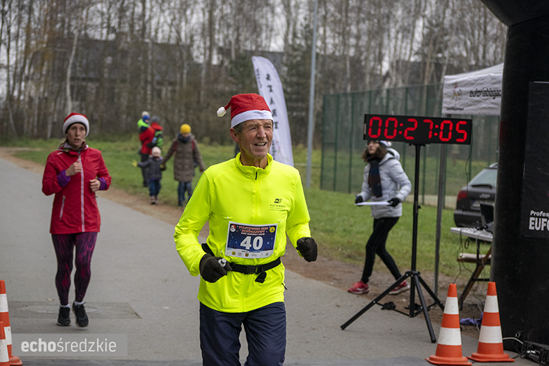 Mikołajkowy bieg w Wilkszynie