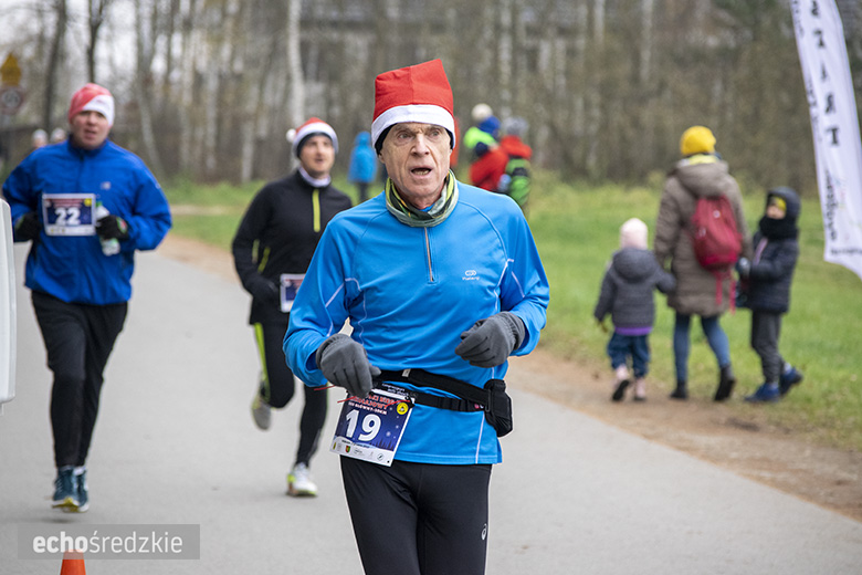 Mikołajkowy bieg w Wilkszynie