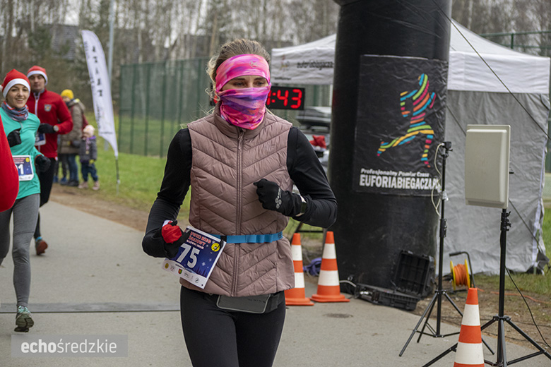 Mikołajkowy bieg w Wilkszynie