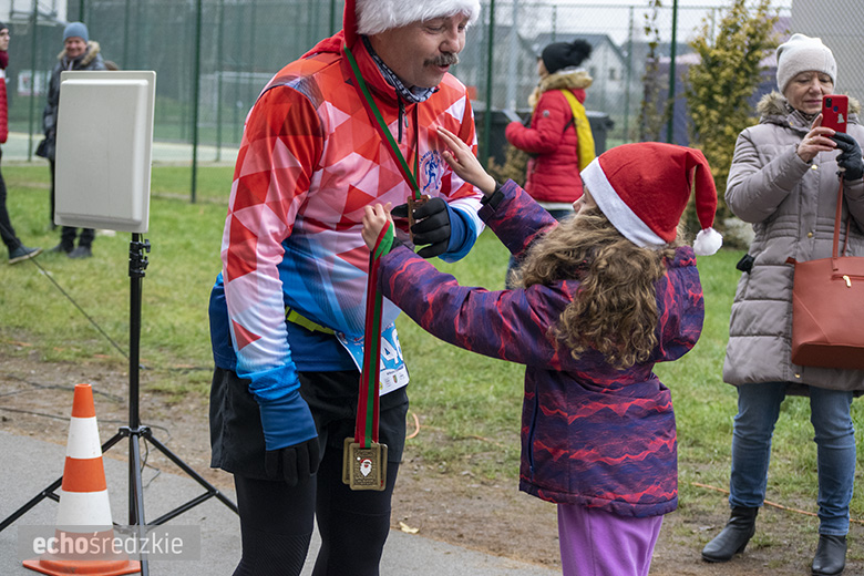 Mikołajkowy bieg w Wilkszynie