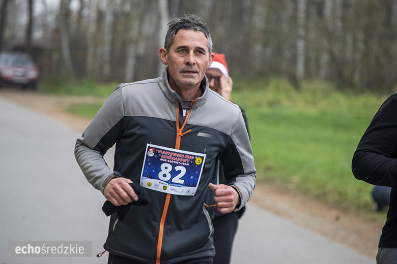 Mikołajkowy bieg w Wilkszynie