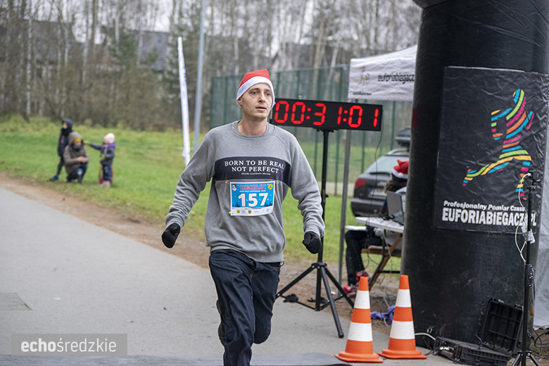 Mikołajkowy bieg w Wilkszynie