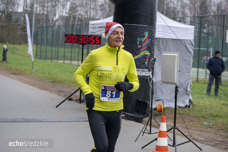 Mikołajkowy bieg w Wilkszynie