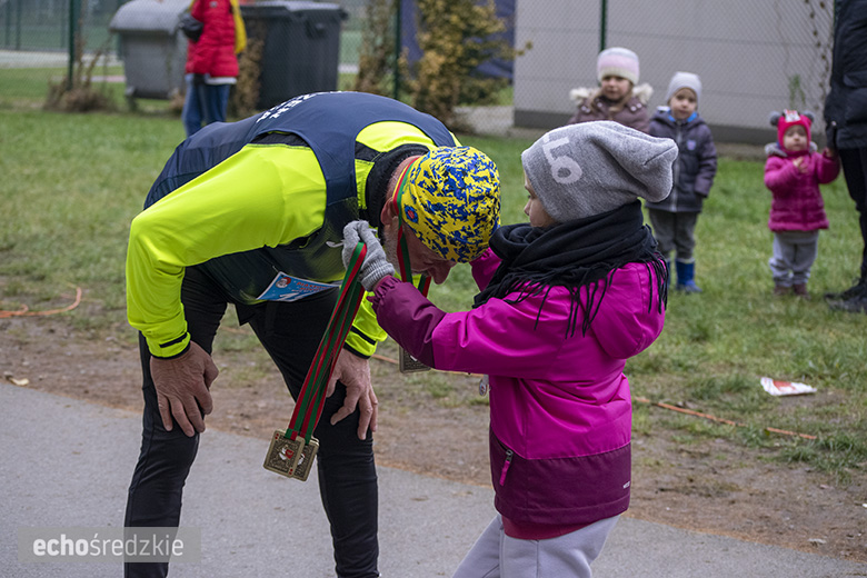 Mikołajkowy bieg w Wilkszynie