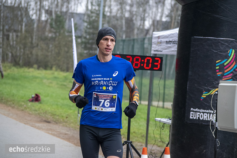 Mikołajkowy bieg w Wilkszynie