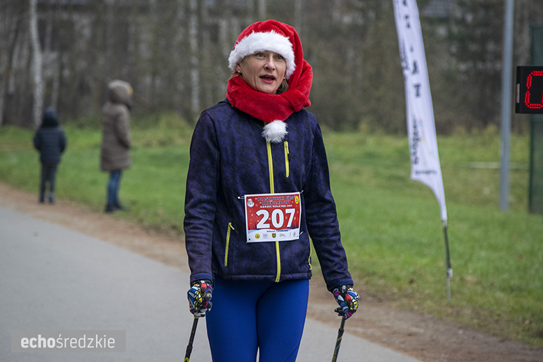 Mikołajkowy bieg w Wilkszynie