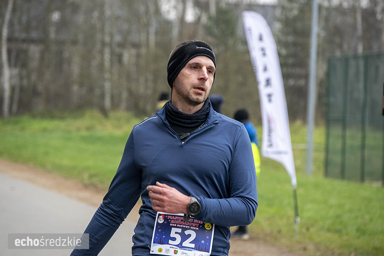 Mikołajkowy bieg w Wilkszynie