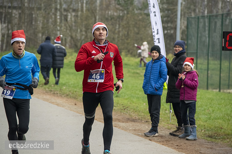Mikołajkowy bieg w Wilkszynie