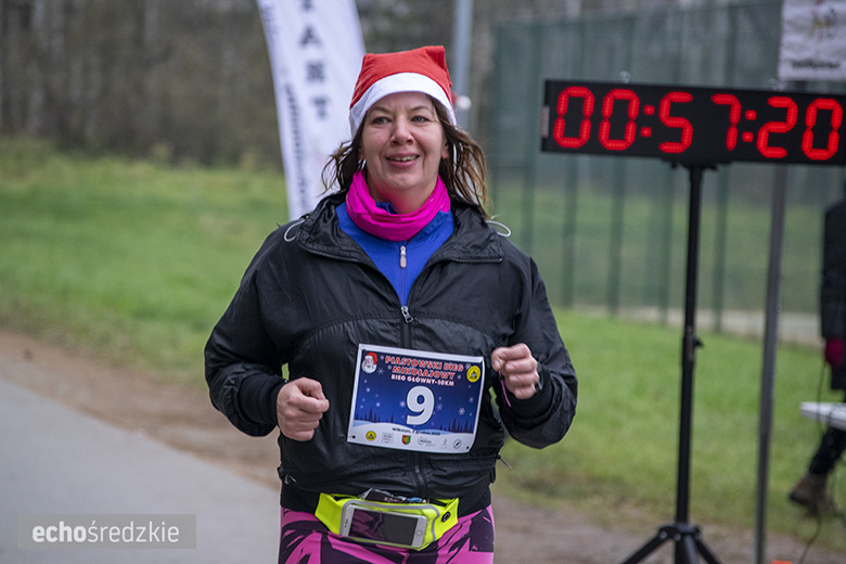 Mikołajkowy bieg w Wilkszynie