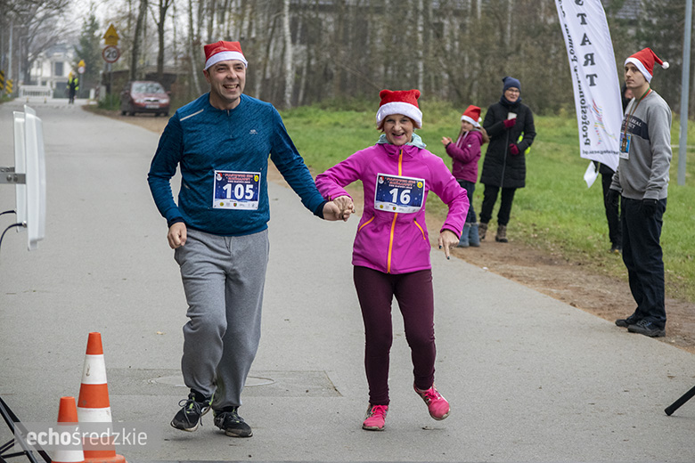 Mikołajkowy bieg w Wilkszynie