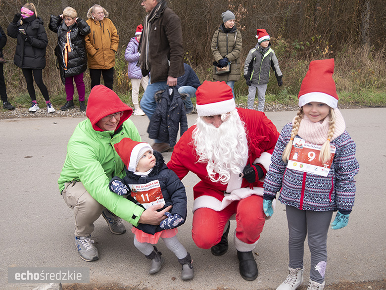 Mikołajkowy bieg w Wilkszynie