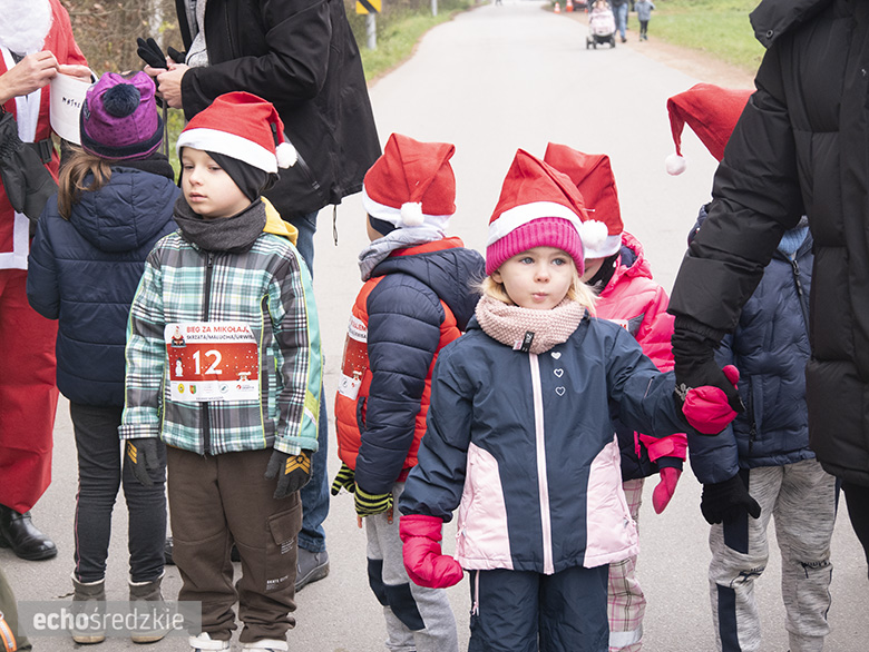 Mikołajkowy bieg w Wilkszynie