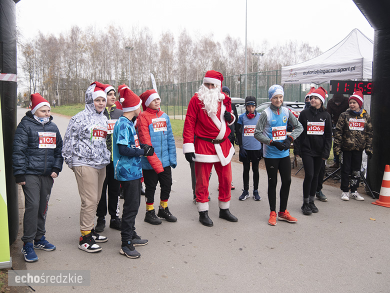 Mikołajkowy bieg w Wilkszynie