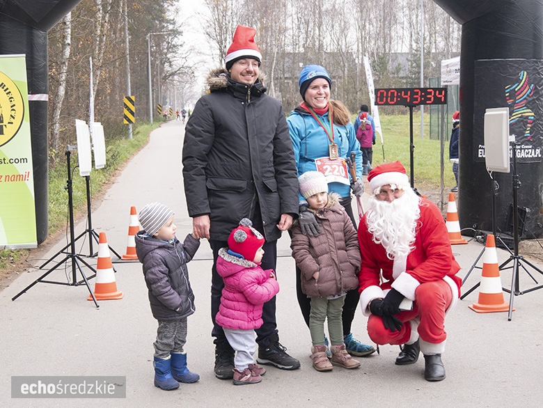 Mikołajkowy bieg w Wilkszynie