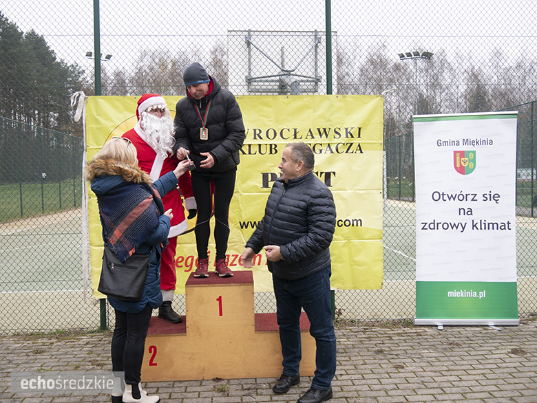 Mikołajkowy bieg w Wilkszynie