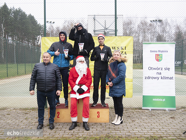 Mikołajkowy bieg w Wilkszynie