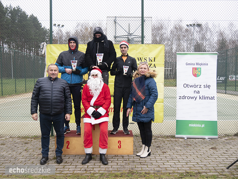 Mikołajkowy bieg w Wilkszynie