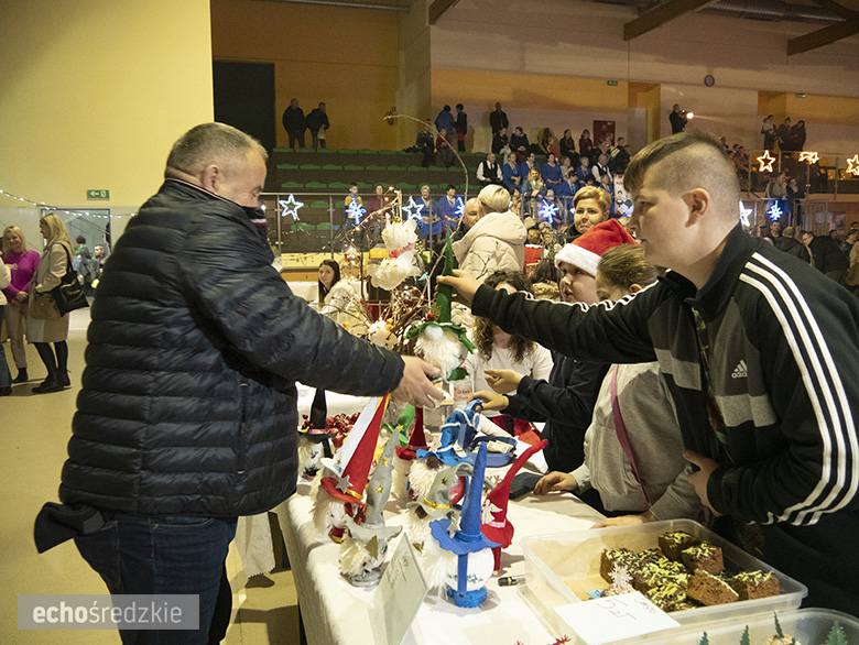 Kiermasz Bożonarodzeniowy w Miękini