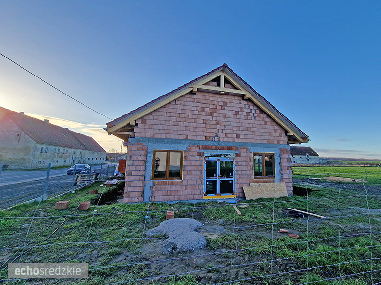 Budowa świetlicy wiejskiej w Chmielowie