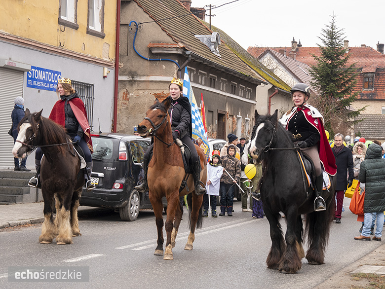 Orszak Trzech Króli przeszedł ulicami Lutyni
