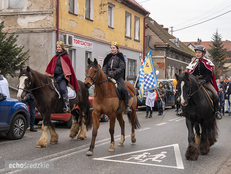 Orszak Trzech Króli przeszedł ulicami Lutyni