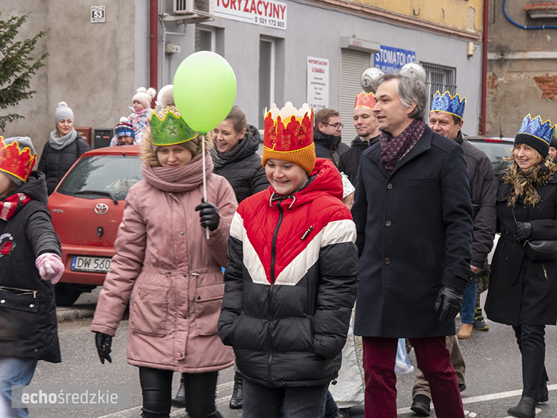 Orszak Trzech Króli przeszedł ulicami Lutyni