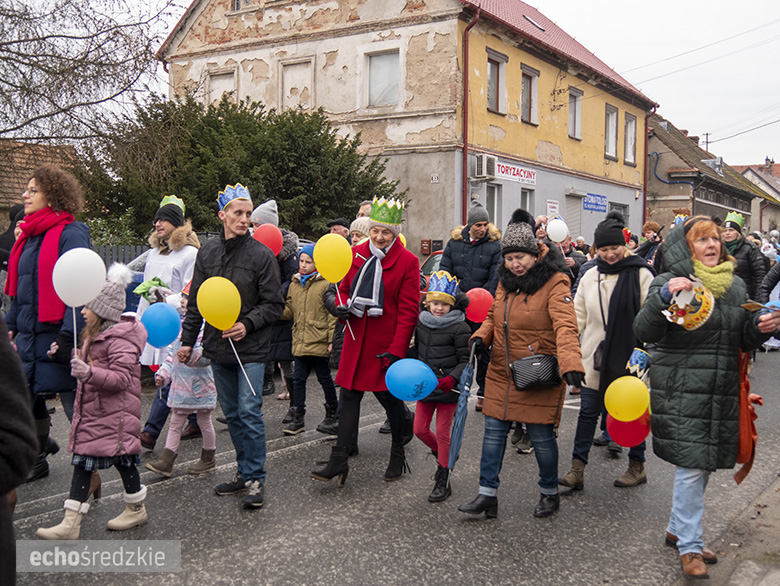 Orszak Trzech Króli przeszedł ulicami Lutyni