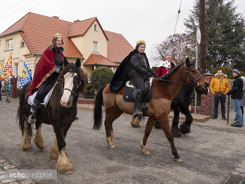 Orszak Trzech Króli przeszedł ulicami Lutyni