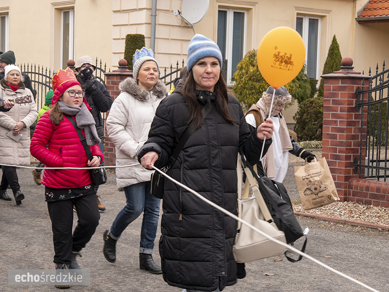 Orszak Trzech Króli przeszedł ulicami Lutyni